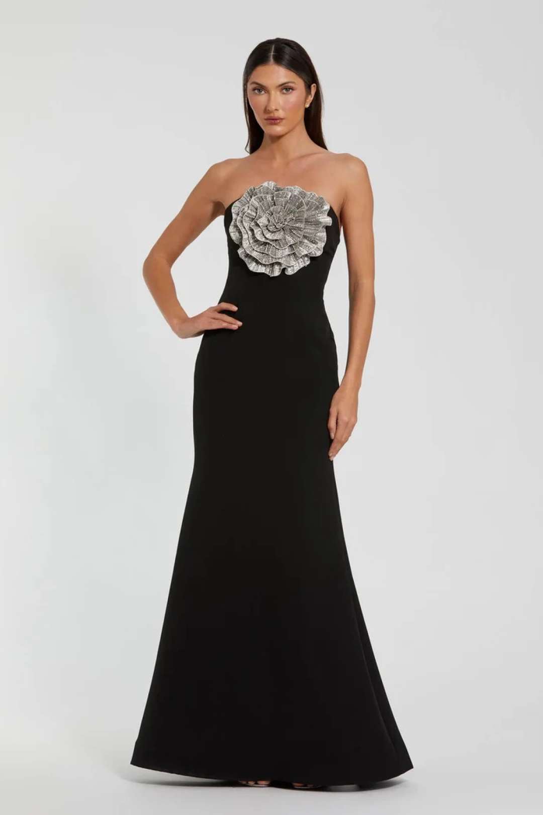 Mac Duggal
